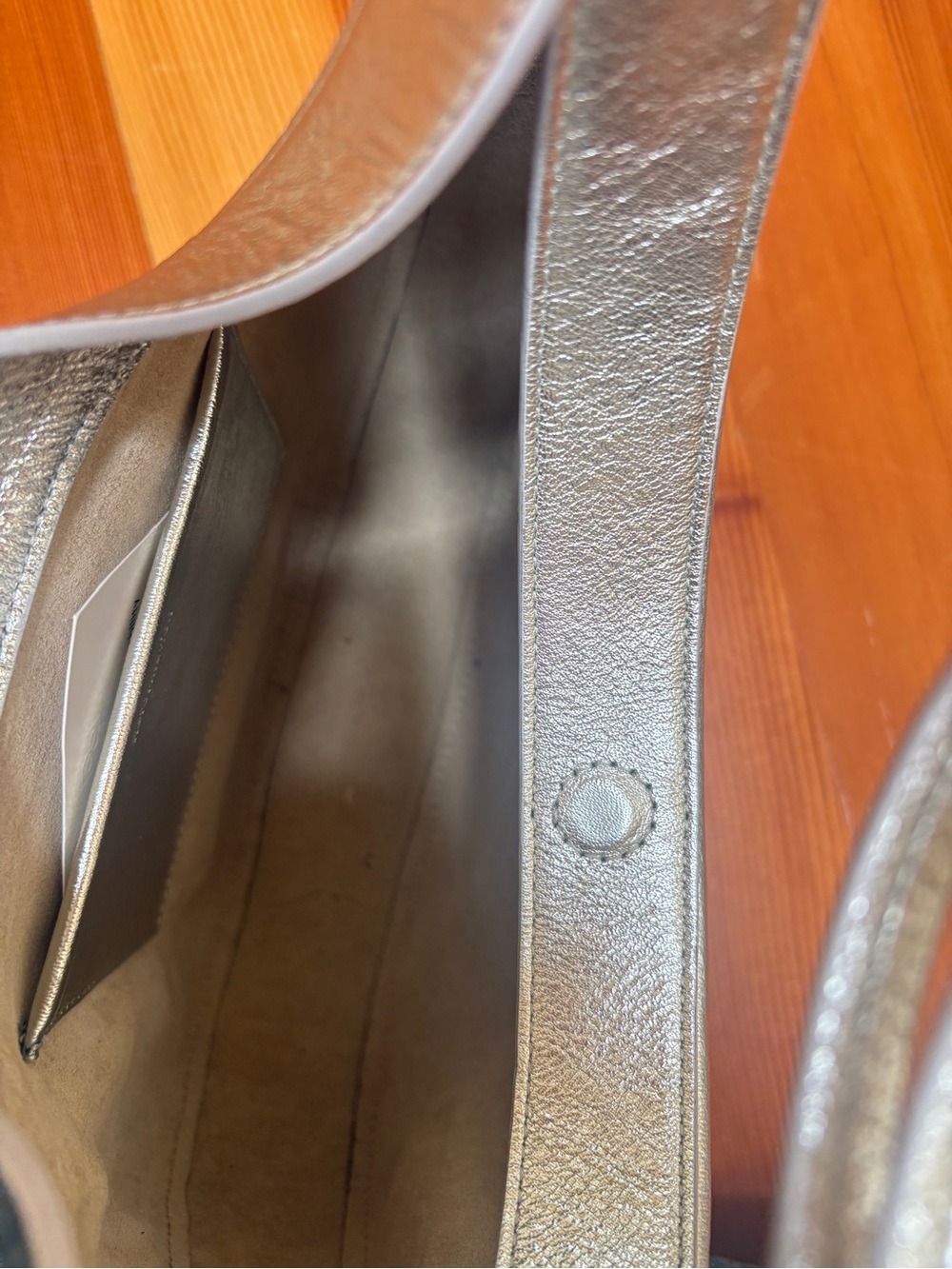 Reformation silver leather purse - Picture 4 of 4